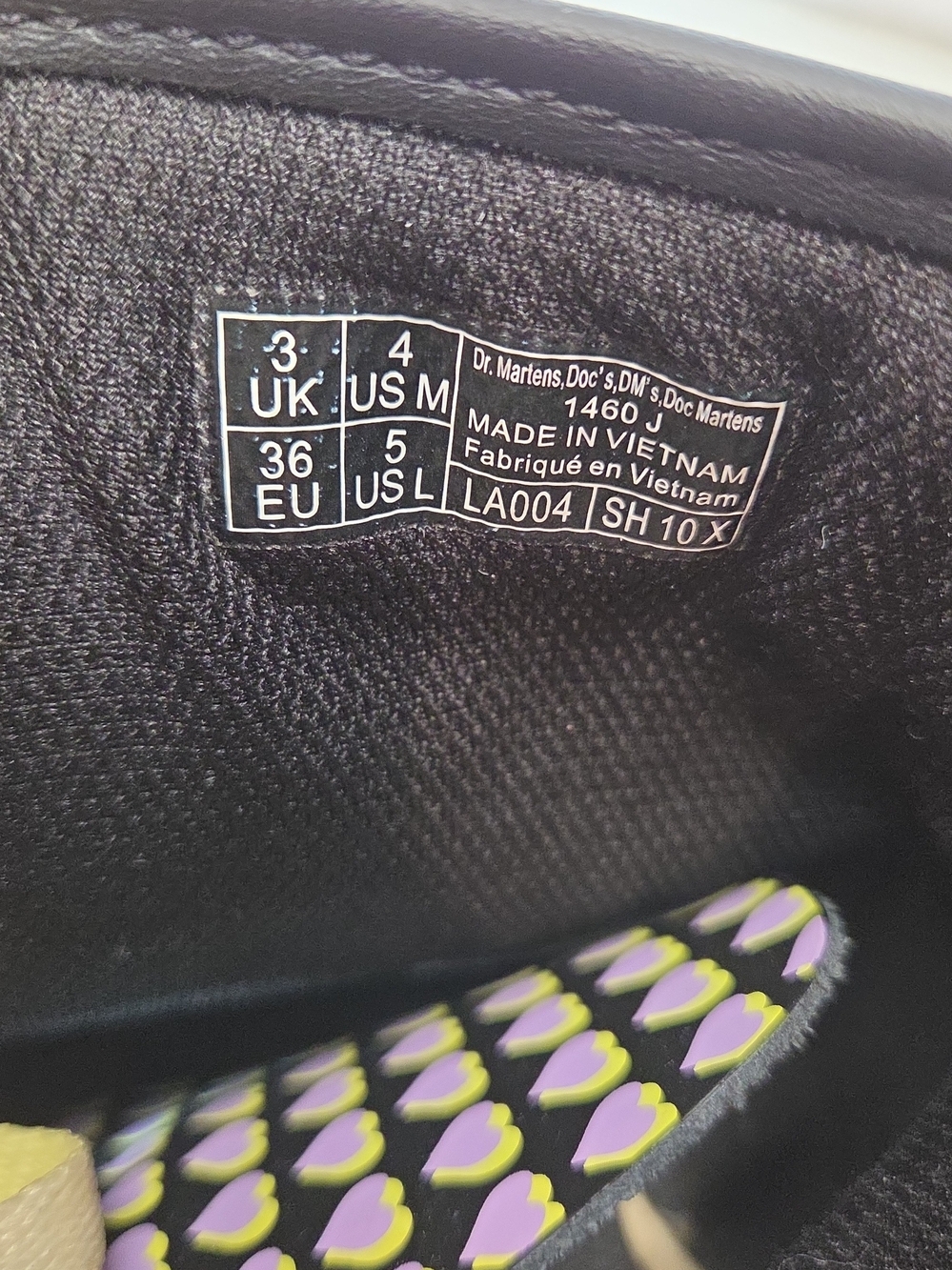 Dr. Martens Women's Black Combat Boots with Purple and Yellow Heart Pattern W 5 - Picture 8 of 8